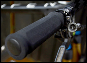 KCNC LIGHTWEIGHT CONTOURED FOAM GRIPS 12g - pair.